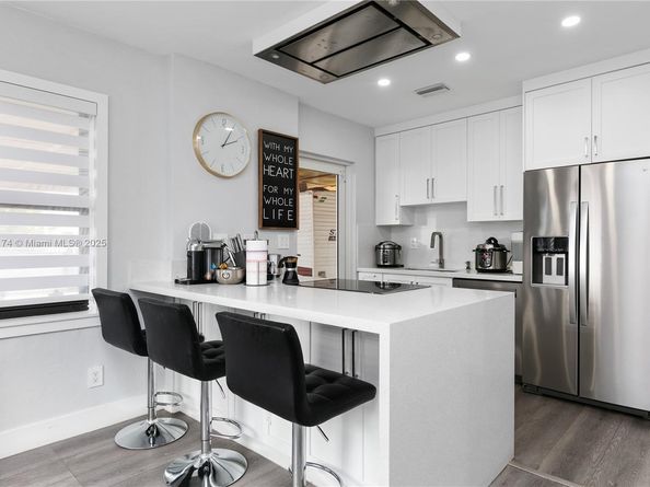 341 NW 67th Ave, Miami Springs FL 33166