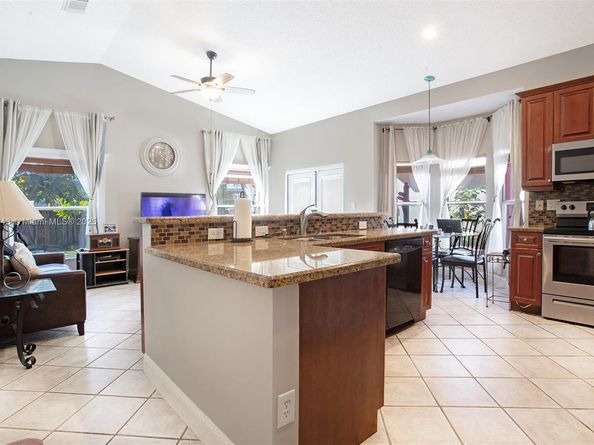 15310 SW 51st St, Miramar FL 33027