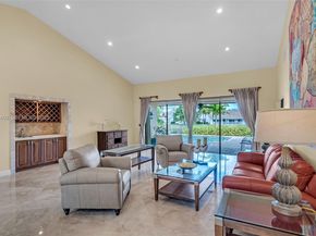 7840 NW 86th Ter, Tamarac FL 33321