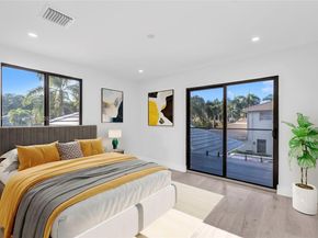 2530 Montclaire Cir, Weston FL 33327