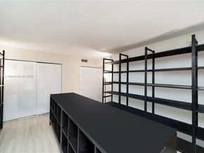 600 Three Islands Blvd 1021, Hallandale Beach FL 33009