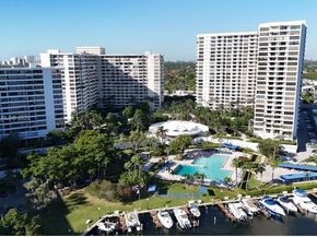 600 Three Islands Blvd 1021, Hallandale Beach FL 33009