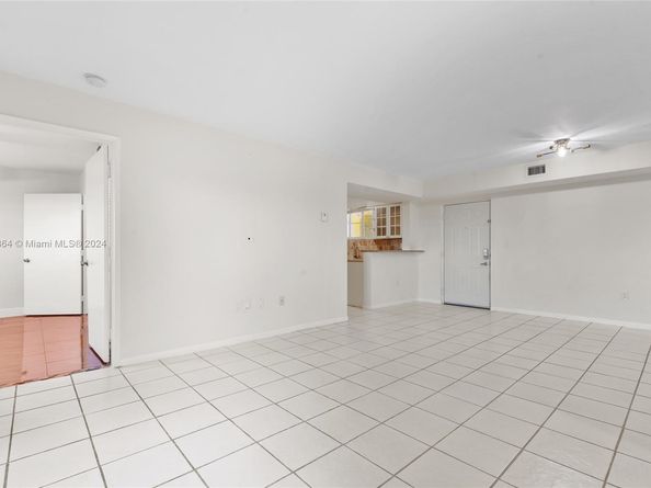 14971 SW 82nd Ln 20508, Miami FL 33193