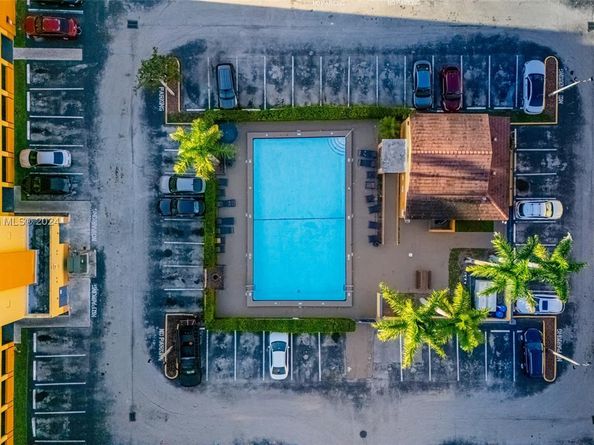 14971 SW 82nd Ln 20508, Miami FL 33193