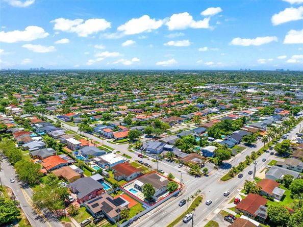 8631 SW 16th Ter, Miami FL 33155