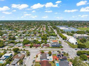 8631 SW 16th Ter, Miami FL 33155
