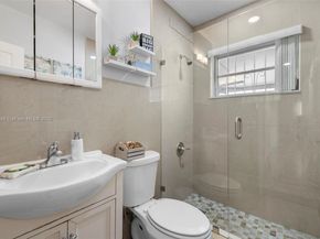 8631 SW 16th Ter, Miami FL 33155