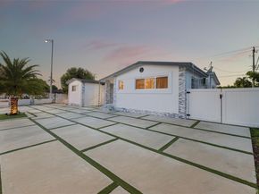 8631 SW 16th Ter, Miami FL 33155