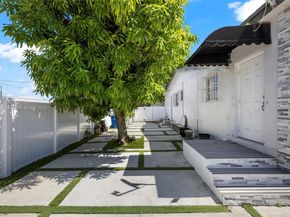 8631 SW 16th Ter, Miami FL 33155