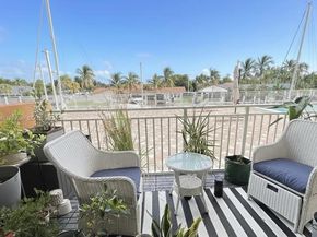 2450 NE 135th St 103, North Miami FL 33181