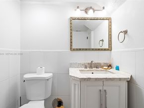 3745 NE 171st St 76, North Miami Beach FL 33160