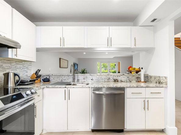 3745 NE 171st St 76, North Miami Beach FL 33160