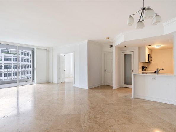 701 Brickell Key Blvd 1411, Miami FL 33131