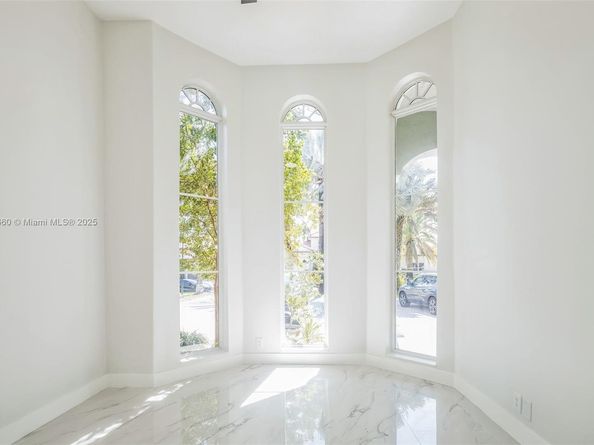 6360 NW 120th Dr, Coral Springs FL 33076