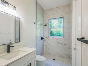 6360 NW 120th Dr, Coral Springs FL 33076