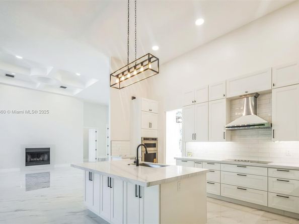 6360 NW 120th Dr, Coral Springs FL 33076