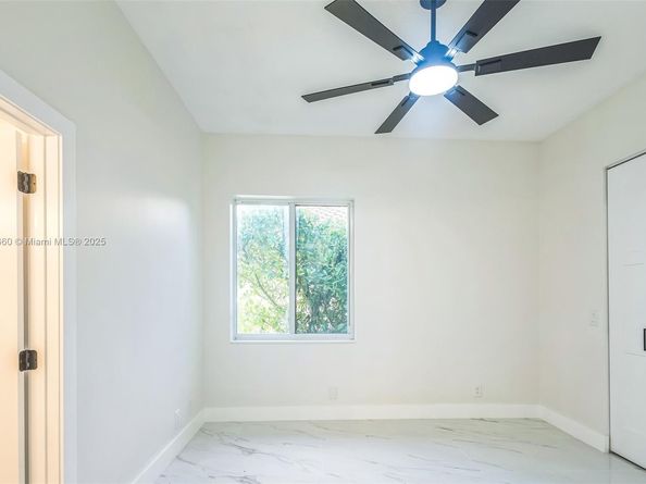 6360 NW 120th Dr, Coral Springs FL 33076