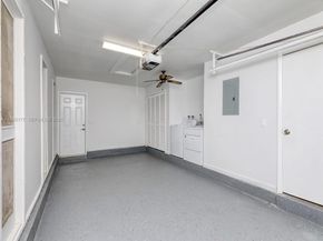 1901 Coquina Way, Coral Springs FL 33071