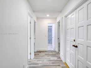 1901 Coquina Way, Coral Springs FL 33071