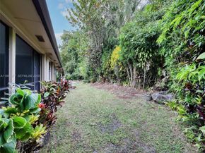 1901 Coquina Way, Coral Springs FL 33071