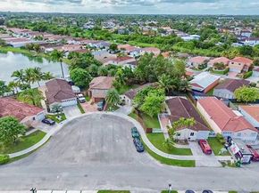 16930 SW 139th Pl, Miami FL 33177