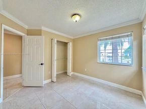 16930 SW 139th Pl, Miami FL 33177