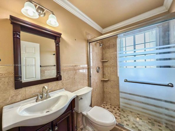 16930 SW 139th Pl, Miami FL 33177