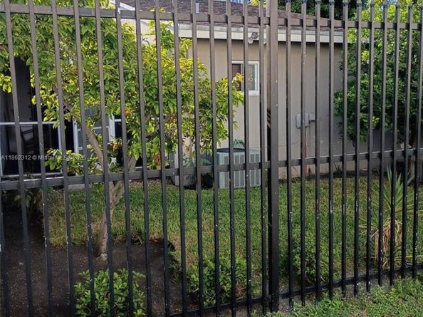 Undisclosed Address #A11862312, Miami FL 33136