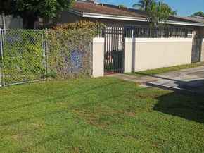 Undisclosed Address #A11862312, Miami FL 33136
