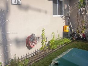 Undisclosed Address #A11862312, Miami FL 33136