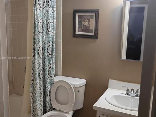 Undisclosed Address #A11862312, Miami FL 33136