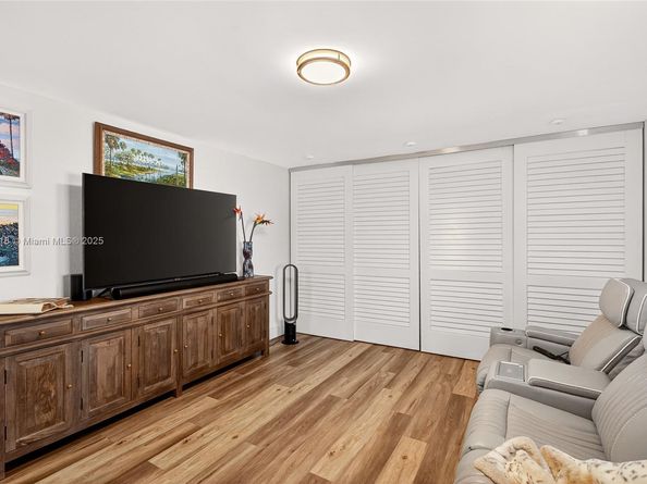 240 NE 97th St, Miami Shores FL 33138