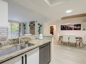 2775 NE 187th St 215, Aventura FL 33180