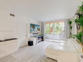 2775 NE 187th St 215, Aventura FL 33180