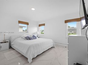 1086 NW 88th Way, Plantation FL 33322