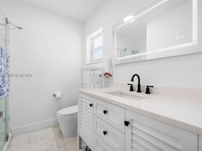 1086 NW 88th Way, Plantation FL 33322