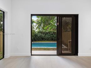 3161 Hibiscus St 3161, Miami FL 33133