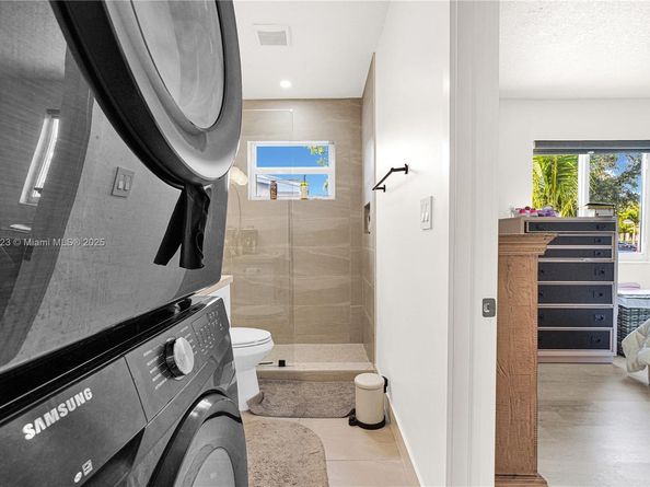 6501 SW 4th St, Miami FL 33144