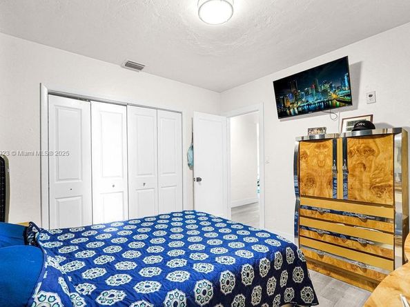 6501 SW 4th St, Miami FL 33144