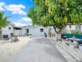 6501 SW 4th St, Miami FL 33144