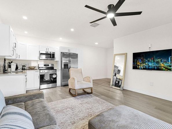 6501 SW 4th St, Miami FL 33144