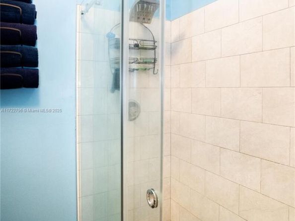 3078 S Oakland Forest Dr 604, Oakland Park FL 33309