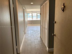 2025 NE 164th St 807, North Miami Beach FL 33162