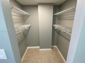 2025 NE 164th St 807, North Miami Beach FL 33162
