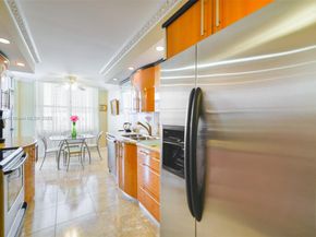 2751 S Ocean Dr 1707S, Hollywood FL 33019