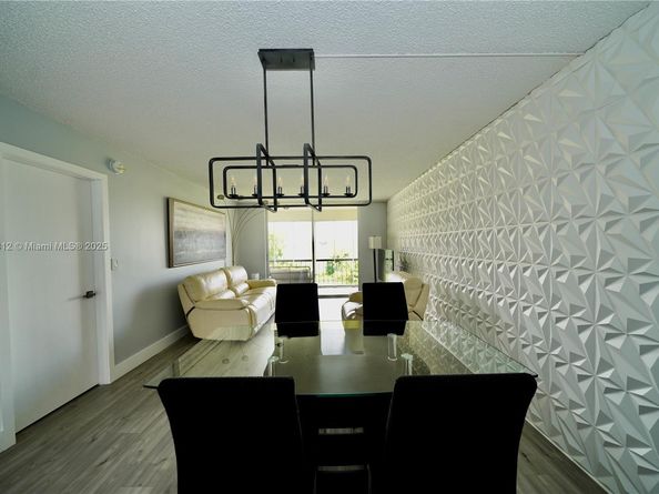 2541 Aragon Blvd 305, Sunrise FL 33322