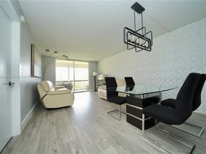 2541 Aragon Blvd 305, Sunrise FL 33322