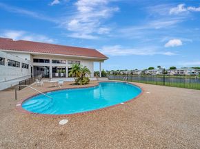 3100 NW 46th St 203, Oakland Park FL 33309