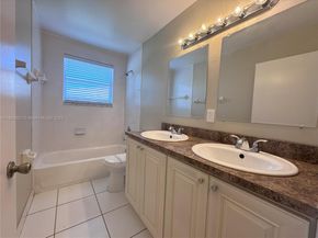 7228 Davit Cir, Lake Worth FL 33467