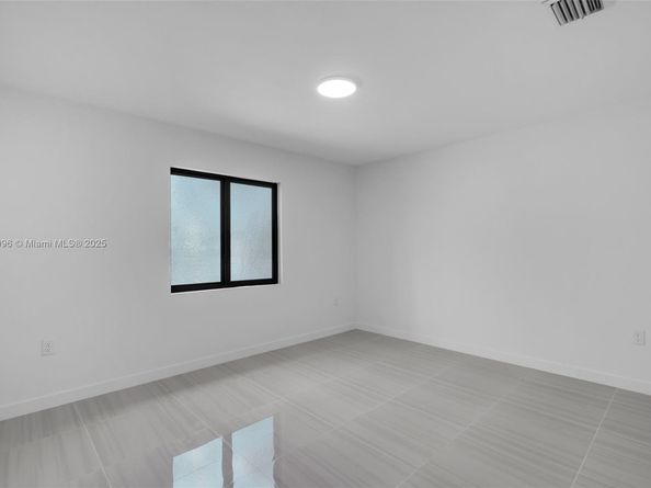 17351 NW 22nd Ave, Miami Gardens FL 33056